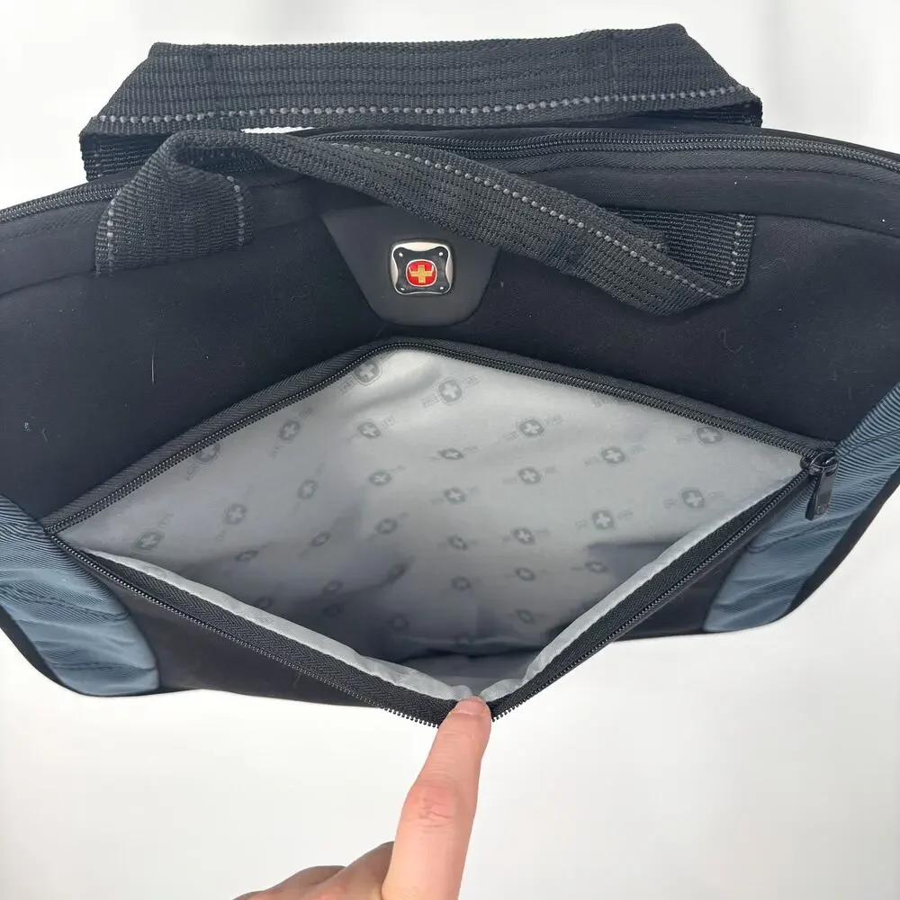 SwissGear Black Laptop Slimcase Bag 17